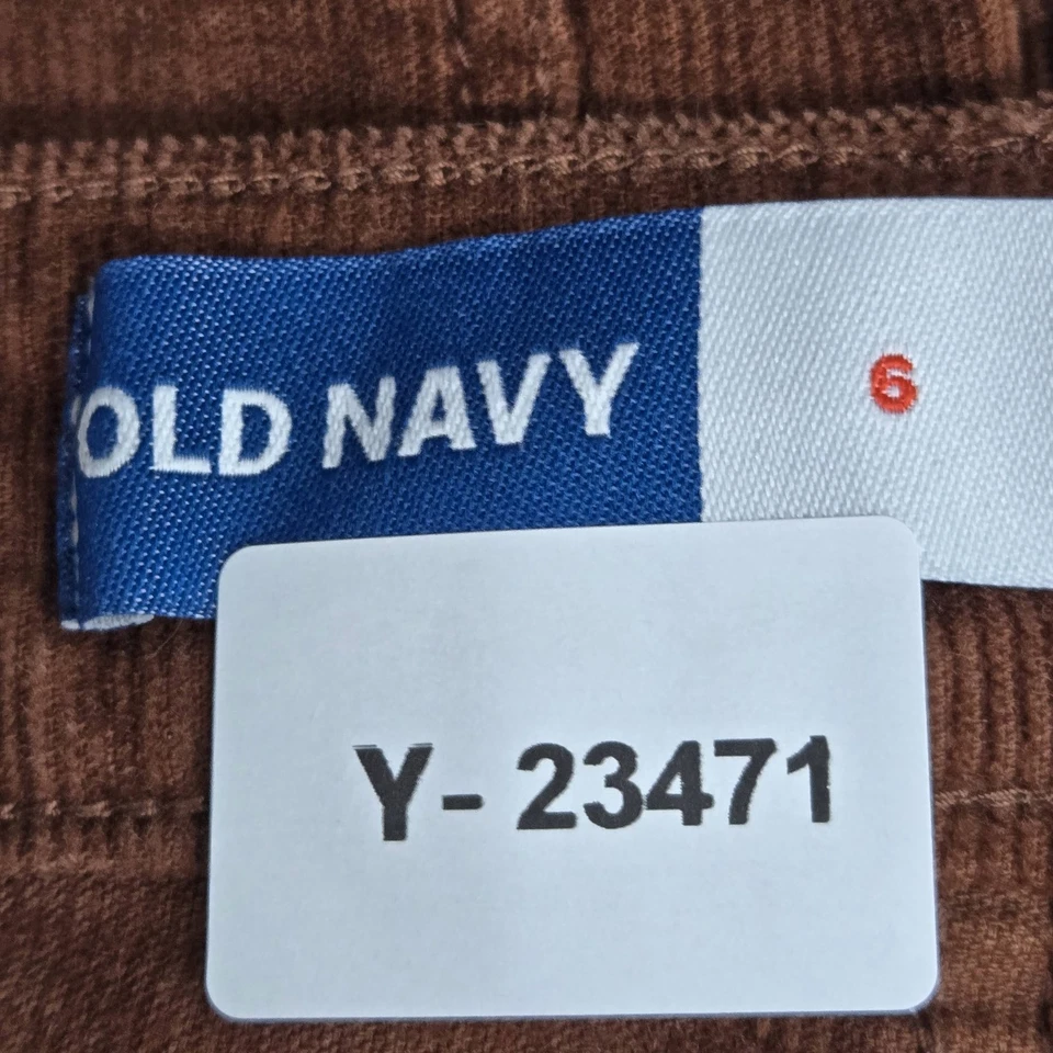 Pantalones de mujer Old Navy 6 marrón pana acampanados tiro alto LEER Foto 2 de 4