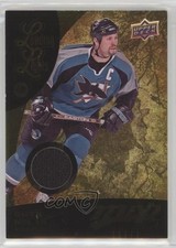 2016-17 Upper Deck MVP Leading Lights Gold Jerseys Owen Nolan #354 4ry