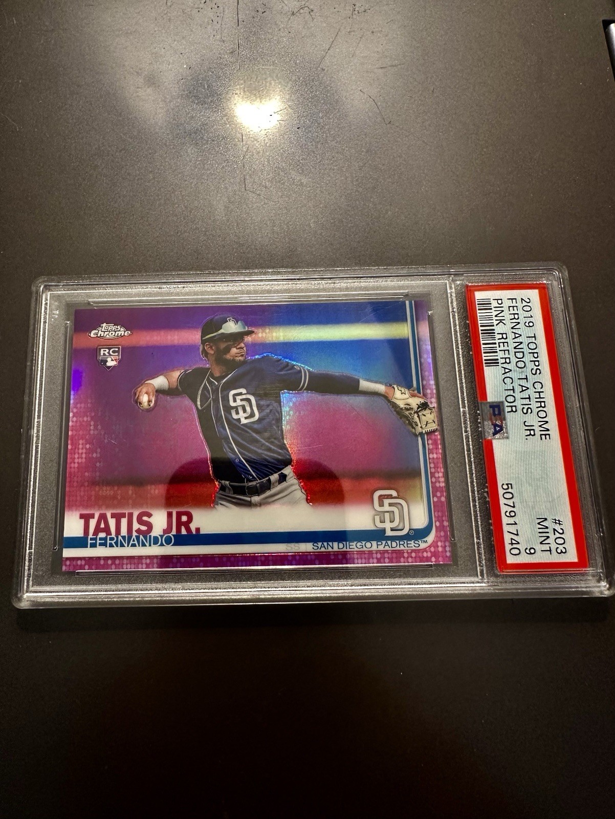 Topps 2019 Topps Chrome Fernando Tatis Jr. RC Rookie #203 Pink Refractor PSA 9 view 3