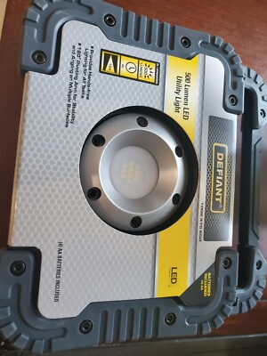 Defiant 500-Lumen Utility LED Work Flashlight Light 4 hours run time