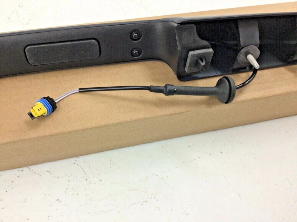 2007-2014 GMC Yukon Cadillac Escalade ESV PTM Liftgate alça externa nova OEM - Imagem 4 de 4