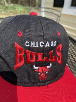 Casquette Snapback Chicago Bulls Vintage - Sports Specialties - Noire - Occasion Légèrement Portée