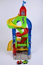 FISHER PRICE LITTLE PEOPLE SIT N STAND SKYWAY 2-IN-1 RACETRACK /2 Cars Too