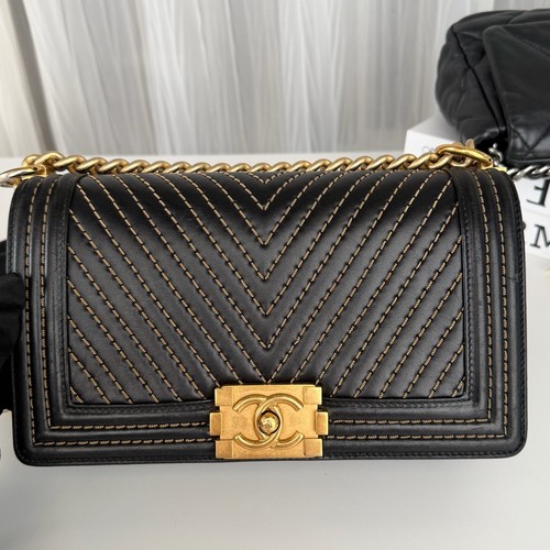 Auth Chanel Boy Bag Medium Black GHW Calfskin Leather Chevron Stitch Shoulder