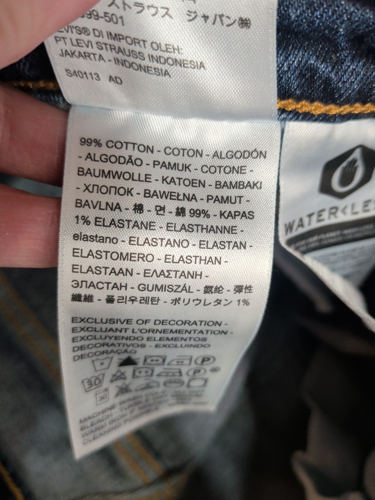 Levi's Wedgie Straight Ankle Jeans thumbnail 8