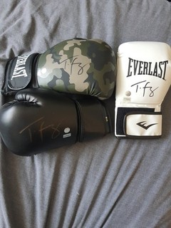 Signed Tyson Fury Boxing Gloves X3 All with Coa's must have for any fury fan