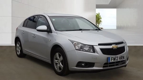 2012 Chevrolet Cruze 1.6 LT Hatchback 5dr Petrol Auto Euro 5 (124 ps) Petrol - Image 1 of 4