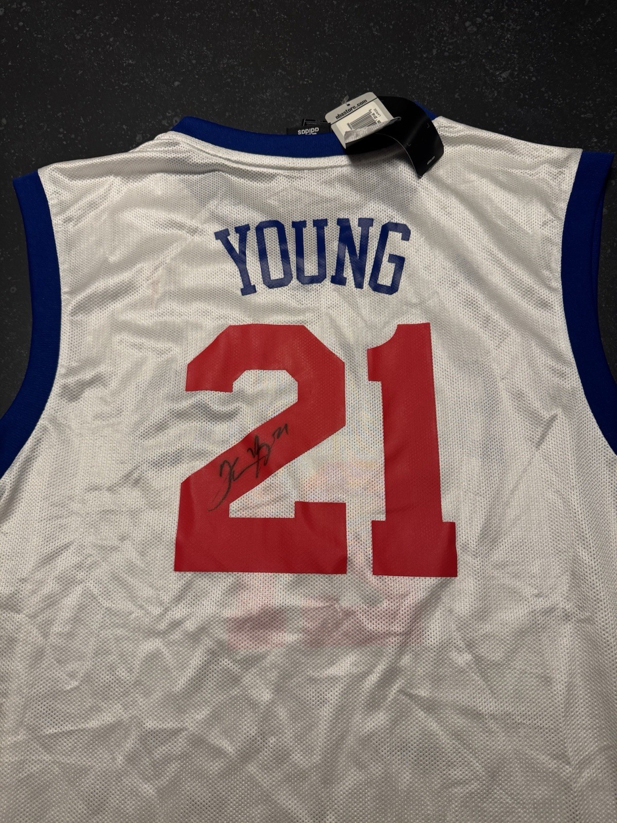 Thaddeus Young Autograph Philadelphia 76ers Jersey Size L (with tags)
