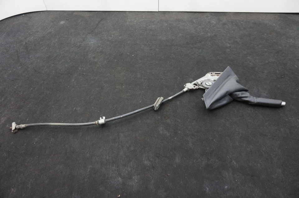 Palanca de freno de estacionamiento de emergencia 20118842 Chevrolet Corvette C6 Grand Sport 11-13 Foto 3 de 4