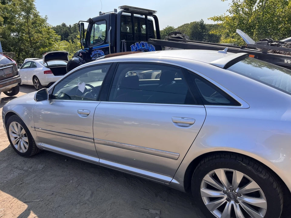 Воздушный компрессор кондиционера Audi A8 07 08 09 10 4,2 л - Изображение 2 из 4