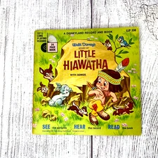 Disneyland Record and Book 1968 Little Hiawatha 7" Vinyl 33 LP and Book LLP330