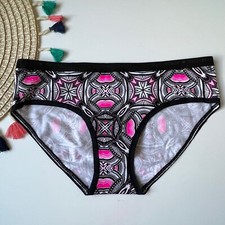 Victoria's Secret VTG Cotton Hiphugger Panty Black Geometric Small NEW