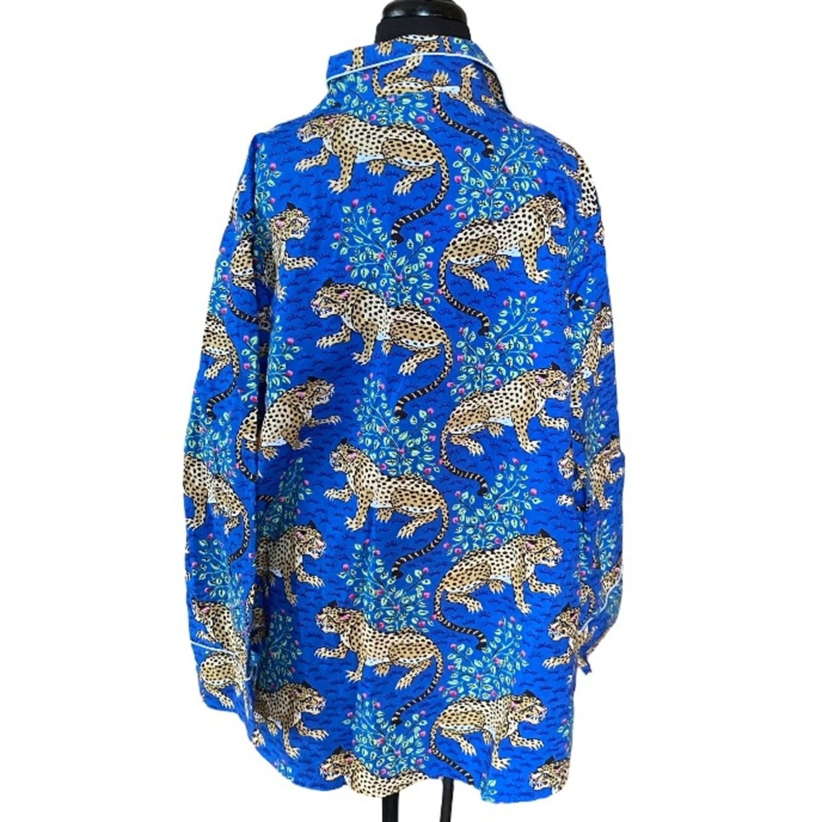 Printfresh blue leopard vibrant button down organ… - image 5