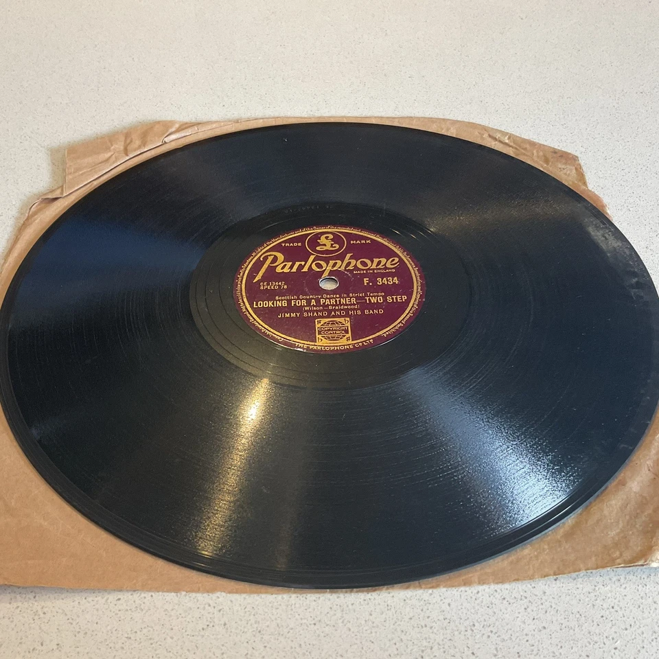 Jimmy Shand & His Band. Looking For A Partner - Silverton Polka 10" 78rpm - Image 4 of 4