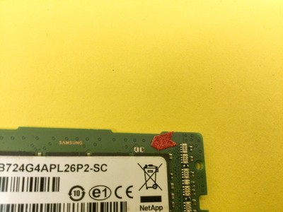 M393A4K40CB2-CTD SAMSUNG 32GB (1X32GB) 2RX4 PC4-2666V MEMORY - missing component