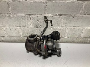 BMW 7 F01 F02 F03 F04 2015 Benzin 330kW Turbo 7605794 LJO18041