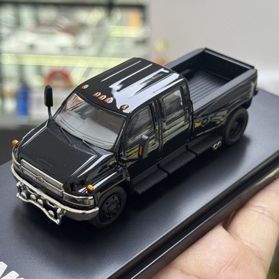 GOC 1:64 Black Kodiak Muscle Pickup Truck Model Diecast Metal Car Ornament