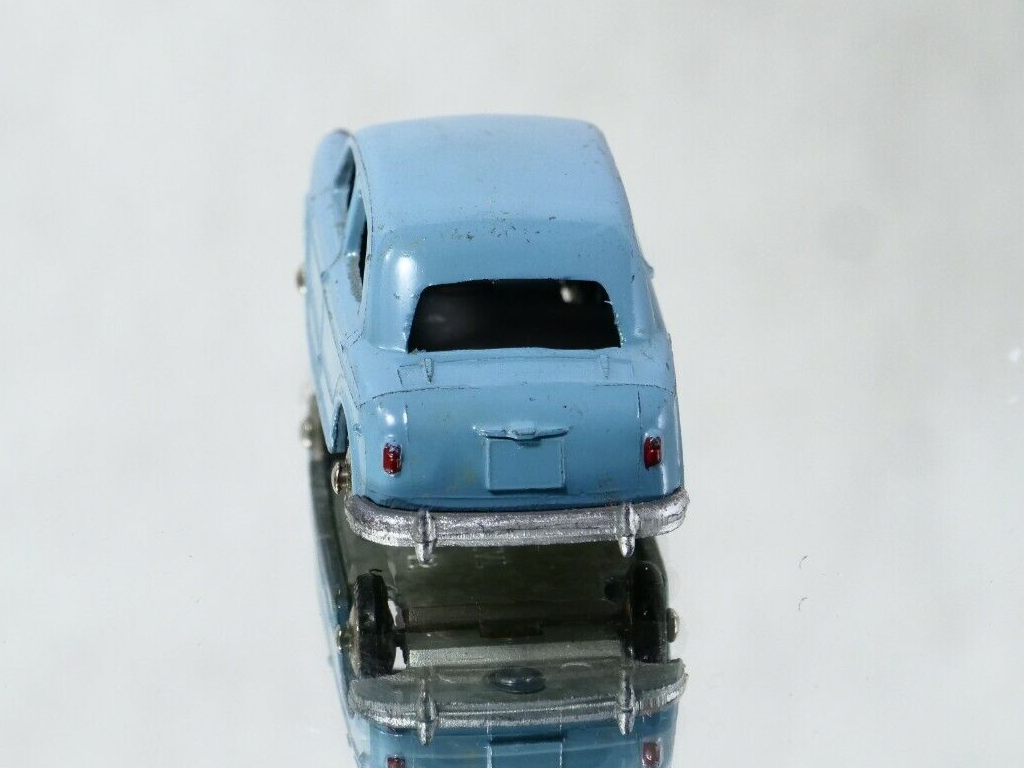 Miniature Mercury N°13 – Fiat Nuova 1100 Bleue, échelle 1/43, Italie