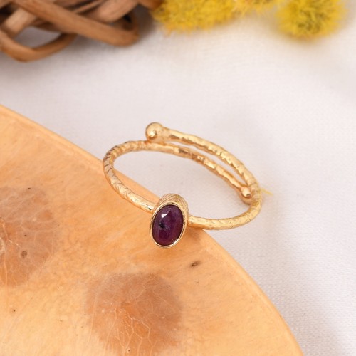 18k Gold Plated Oval Ruby Gemstone Texture Ring For Sister Wedding Gifts Jewelry - Picture 6 of 9