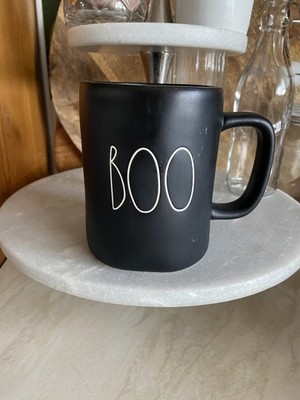 Rae Dunn matt schwarz ''Boo'' Halloween Tasse