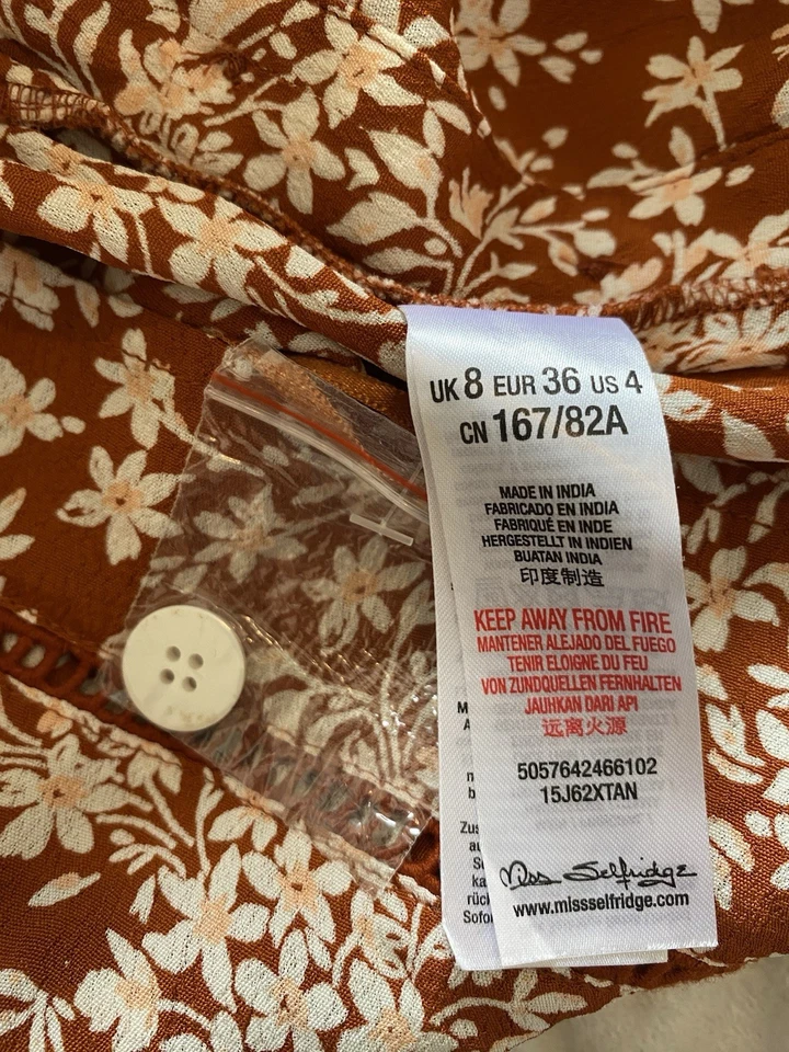 Women’s Miss Selfridge Brown Floral Shorts Size 8 in excellent condition - Image 4 of 4