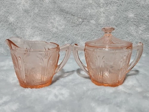 Jeannette Cherry Blossom Creamer And Sugar Bowl With Lid Pink Depression