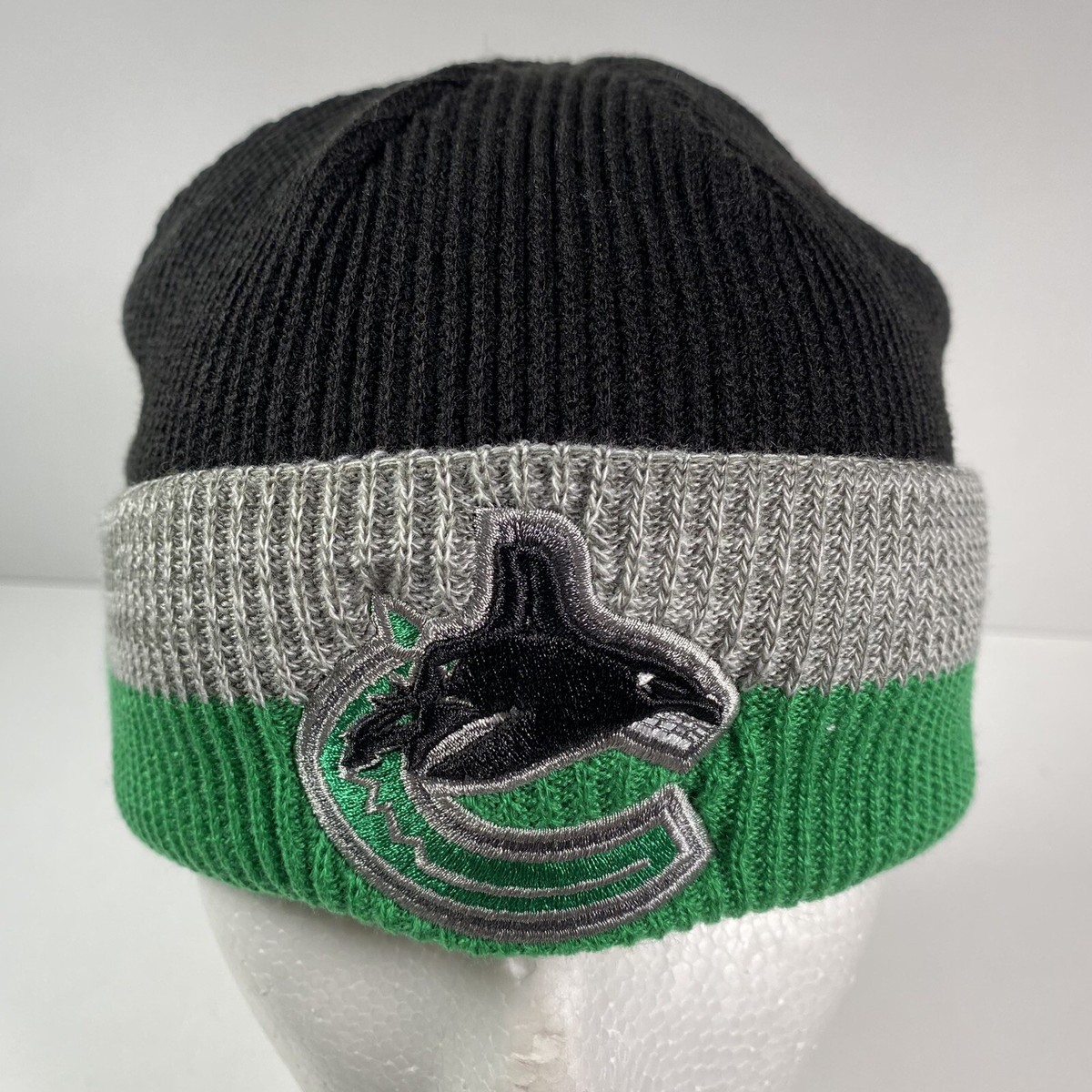Reebok Center Ice Vancouver Canucks Beanie Hat Knit NWT