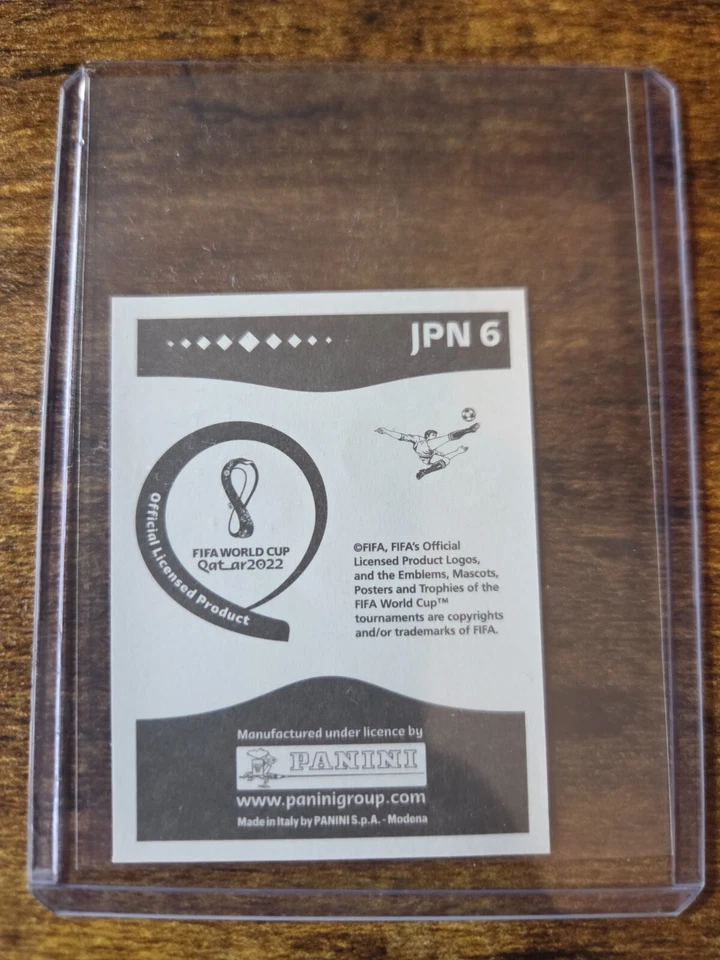 2022 Panini FIFA World Cup USA Stickers- Yuta Nakayama Purple SP #JPN 6 Japan - Image 2 of 2