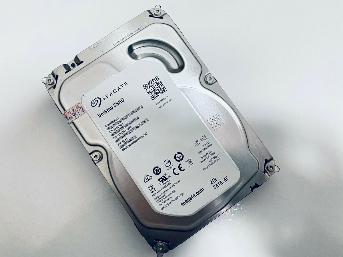 送料無料】SEAGATE ST2000DX001-1CM164 2TB 3.5インチ内蔵SSHD