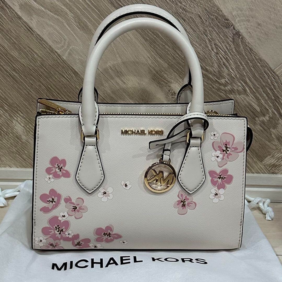 Michael Kors Sheila Small Center Zip Satchel Cherry Blossom
