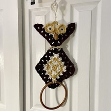 Vintage 1970s Crochet Owl Towel Holder Ring Wall Hanging Kitchen Bath Handmade
