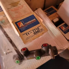 11-1710 Cardone Brake Master Cylinder Reman NOS 
