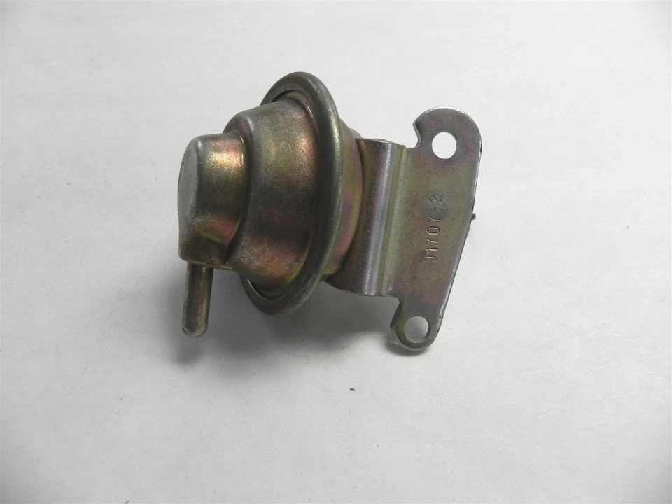Chevrolet Pontiac 1975-1976 NOS Wells Choke Pull Off CP 102 CPA 117 ORIGINAL NUEVO Foto 4 de 4