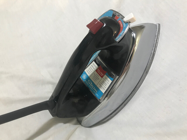GE Steam and Dry Iron w/ Cloth Cord | eBay