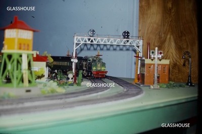 TRAIN ON MODEL TRAIN DIORAMA LAYOUT, 1978 PHOTO SLIDE
