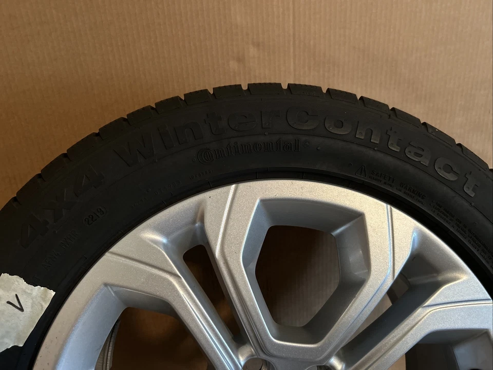 Original Landrover Alu Winter Radsatz 235/60R18 107H Conti Winter Contat 4x4  - Bild 4 von 4