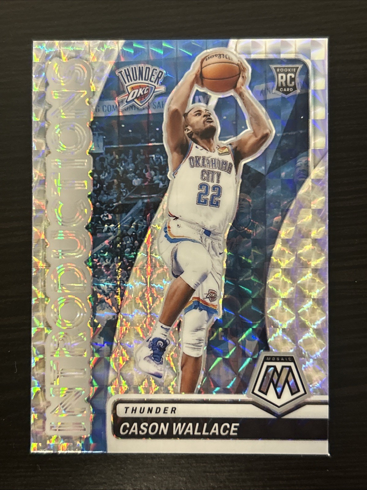 2023-24 Panini Mosaic - Introductions Cason Wallace #9 Mosaic Prizm (RC)