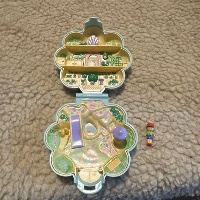 Vintage Polly Pocket Midge s Flower Shop 1990 