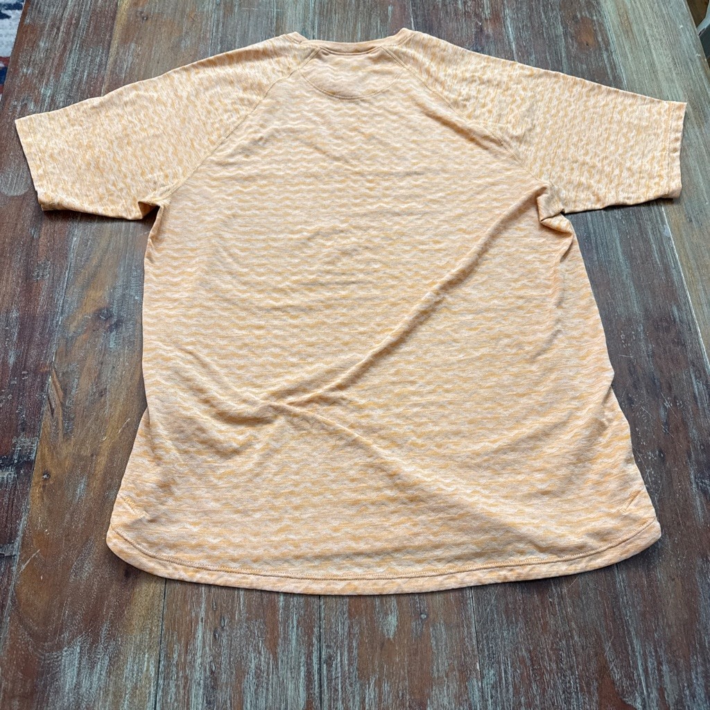Patagonia Orange Chevron Print Short Sleeve Tee Medium Outdoors Gorpcore Hiking thumbnail 11