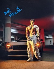 AXEL MARTINEZ SIGNED 11x14 PHOTO FITNESS INFLUENCER YOUNGLA MODEL RACC TRUSTED B