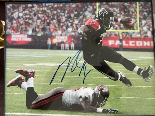 MICHAEL VICK  SIGNED AUTOGRAPHED 8.5X11 PHOTO ATLANTA FALCONS NFL W/ PROOF
