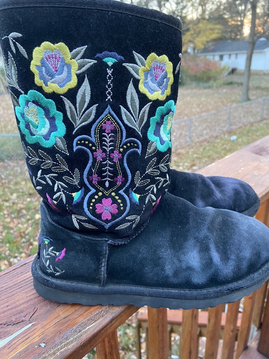 UGG WOMENS Black JULIETTE SIZE 6 BOOTS 1005760 Embroidered UGG WOMENS Black JULIETTE SIZE 6 BOOTS 1005760 Embroidered