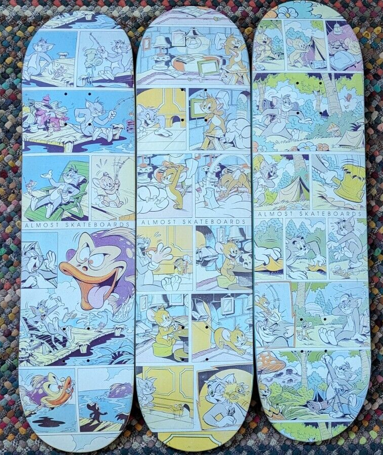 almost skateboard deck Tom and Jerry  DAEWON, YURI, MULLEN-image