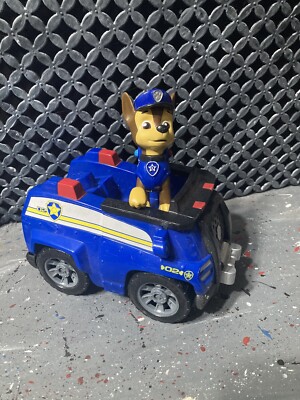 PAW Patrol, Chase s Patrol Cruiser Vehicle with Collectible Figure