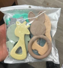 7 Pack of Baby Teethers, Soothing Silicone Animal Shaped-  Oak & River Trading