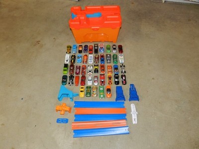 HOT WHEELS TRACK BUILDER BOX W/ BUILT IN LAUNCHER IN LID + 45 CARS LOT
