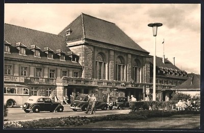 Weimar / Thüringen, Hauptbahnhof im Sonnenschein, Ansichtskarte 1954 