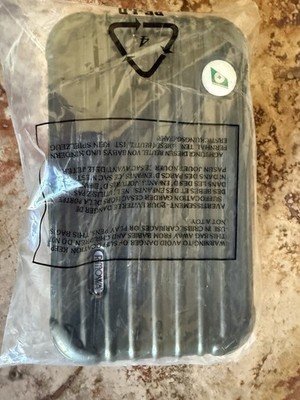 New Sealed Rimowa  Eva Air Business Class Metallic Green Hard Amenity Kit
