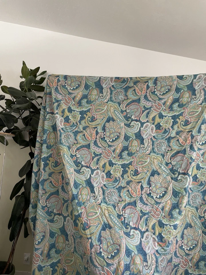 Pottery Barn Reversible Ana Ocean Blue Paisley King Size Duvet Cover/2 Euro Sham - Image 2 of 4