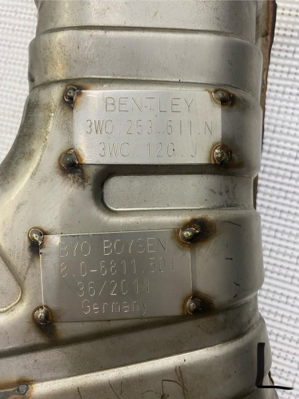 06-10 Bentley Continental GT GTC Rear Left and Right Side Exhaust Pipe OEM